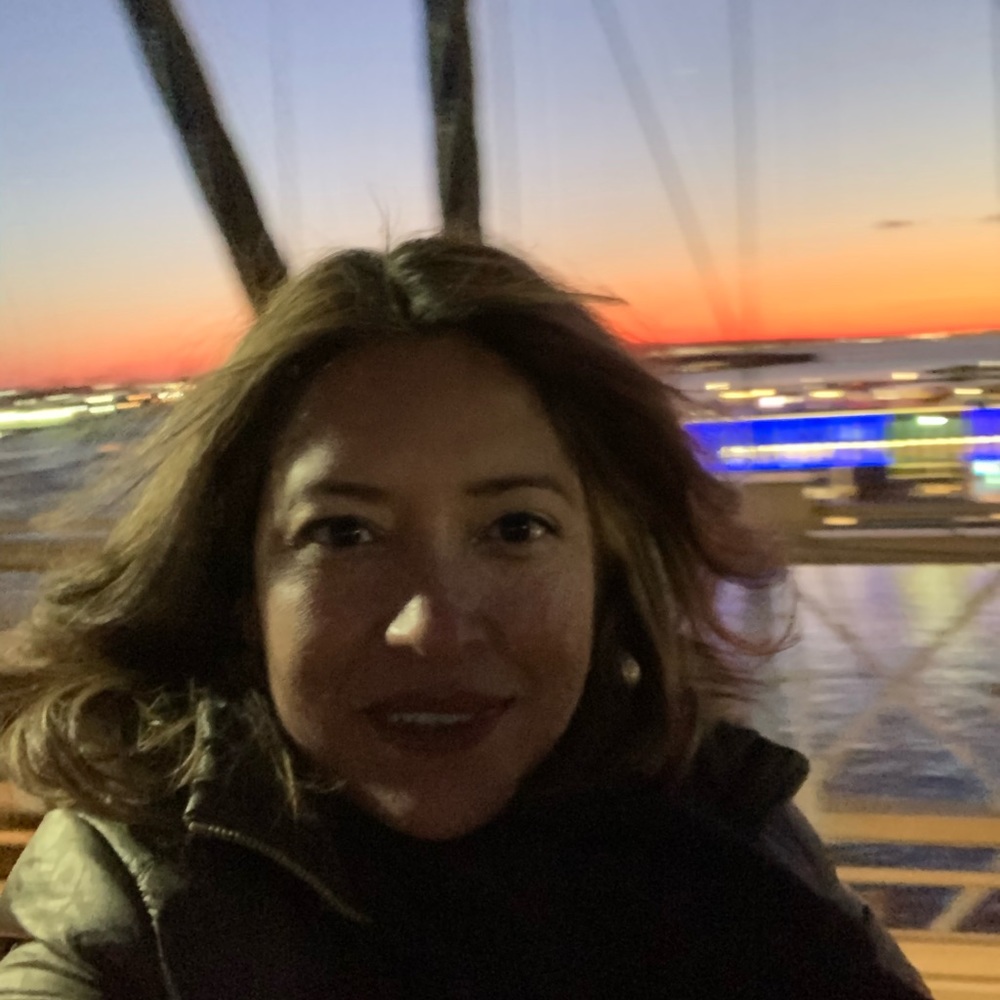Meet your Posher, Adriana